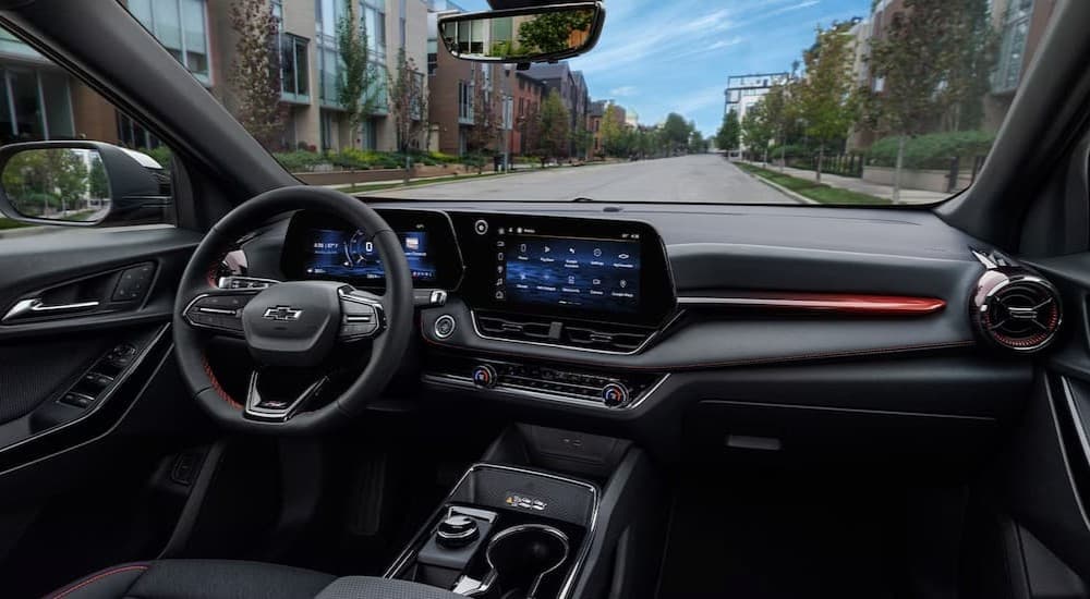 Black dash in a 2026 Chevy Equinox for sale near Tupelo.