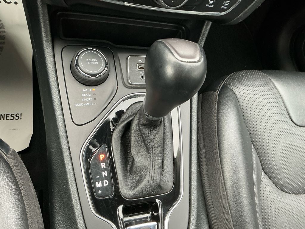 2023 Jeep Cherokee Altitude Lux