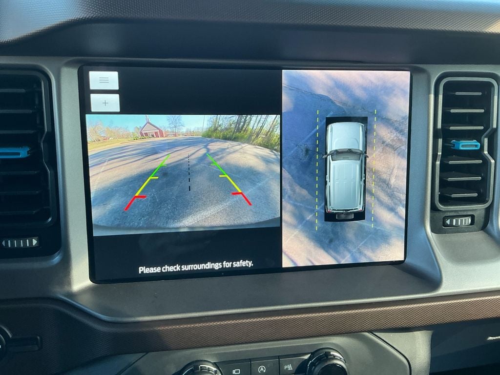 2023 Ford Bronco Base