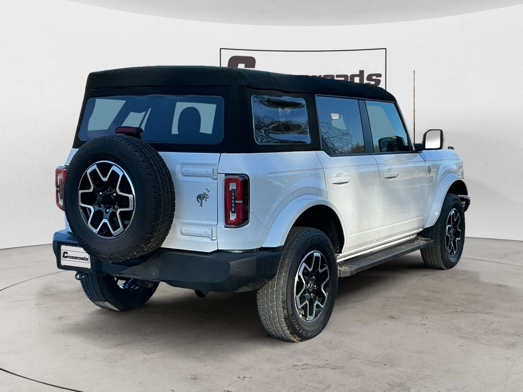 2023 Ford Bronco Base