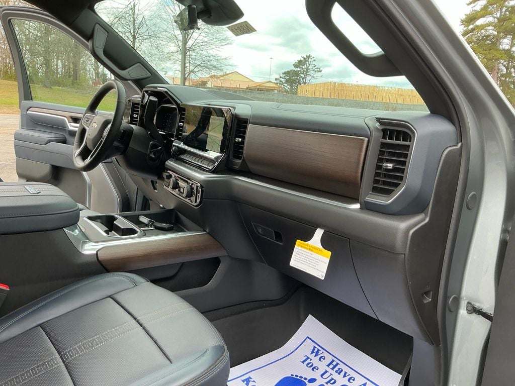 2026 Chevrolet Silverado 2500 HD High Country - Photo 23