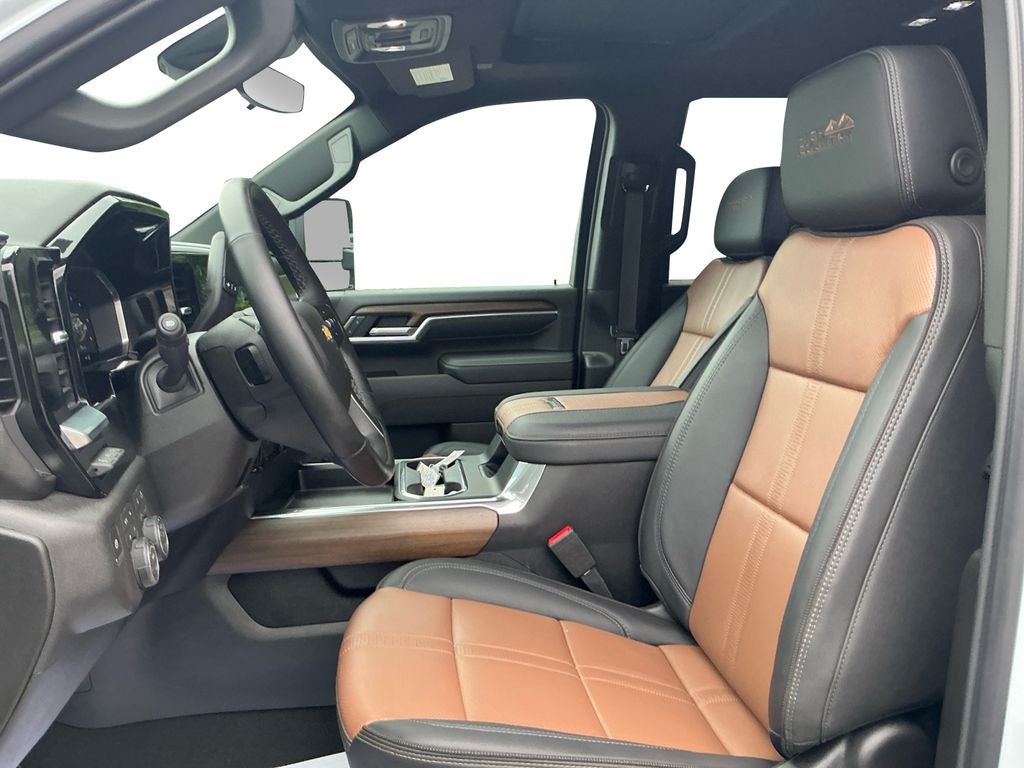 2026 Chevrolet Silverado 3500 HD High Country