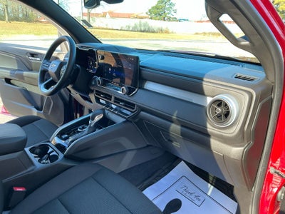 2025 Chevrolet Colorado WT/LT