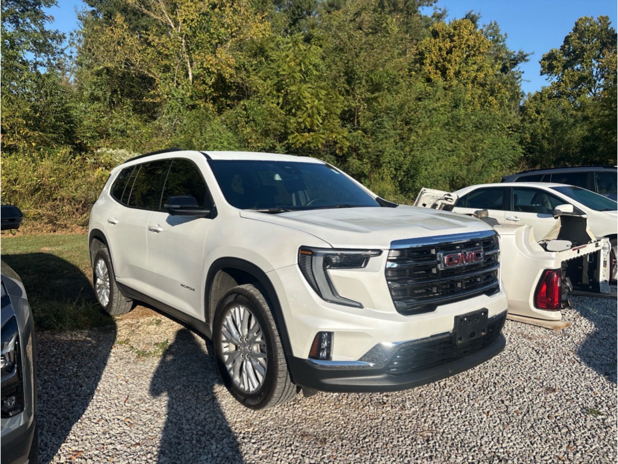2024 GMC Acadia Elevation