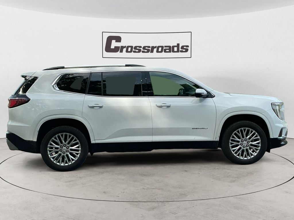2025 GMC Acadia Denali