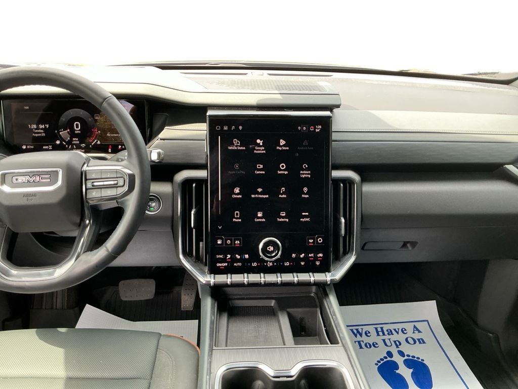 2024 GMC Acadia AT4