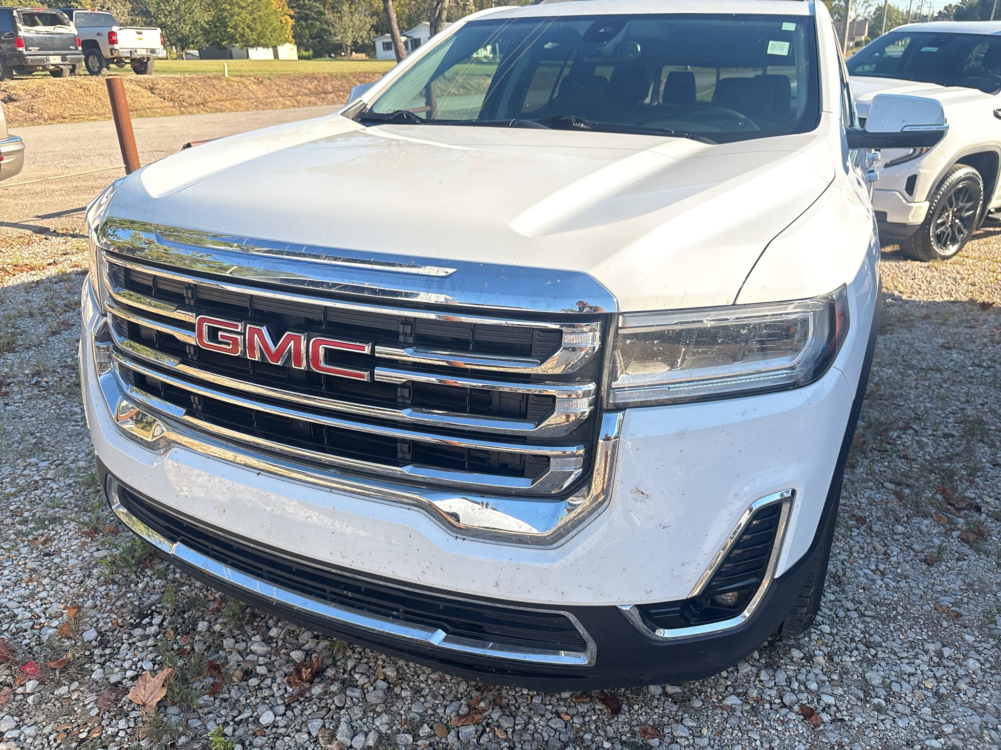 2023 GMC Acadia SLT