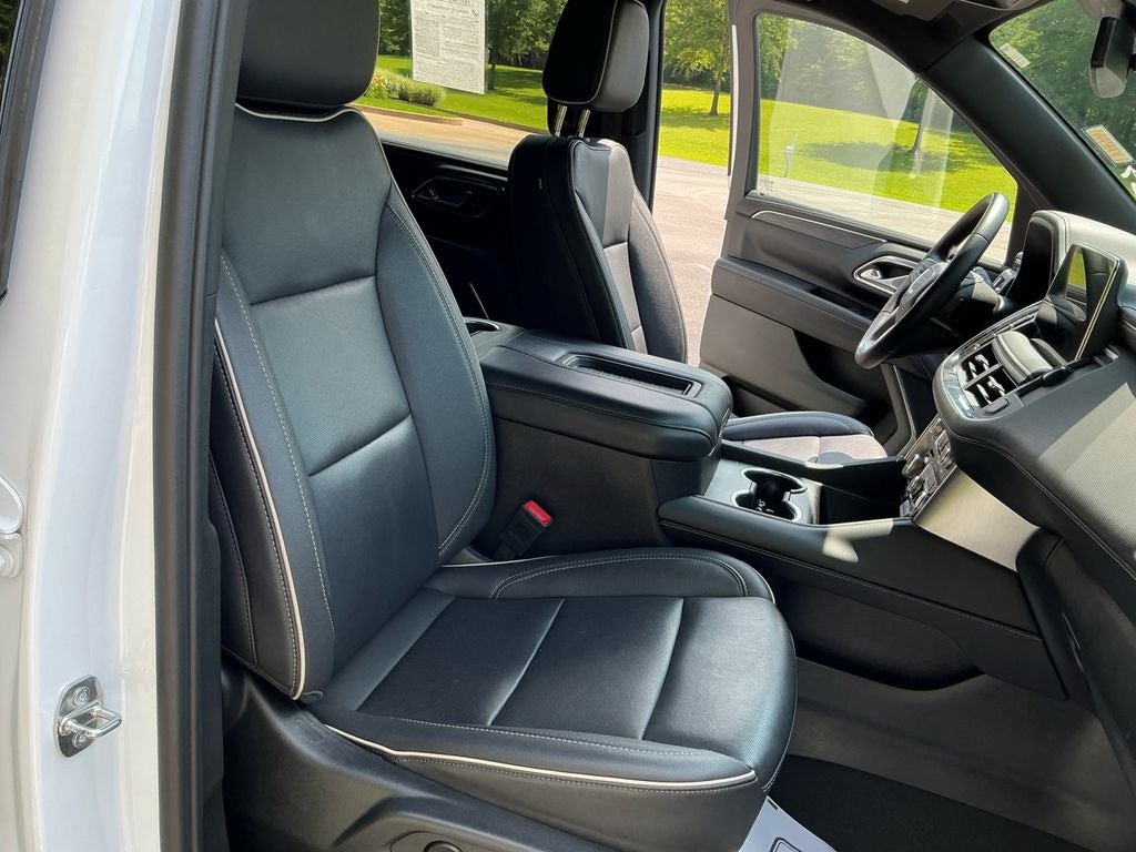 2024 GMC Yukon XL SLT