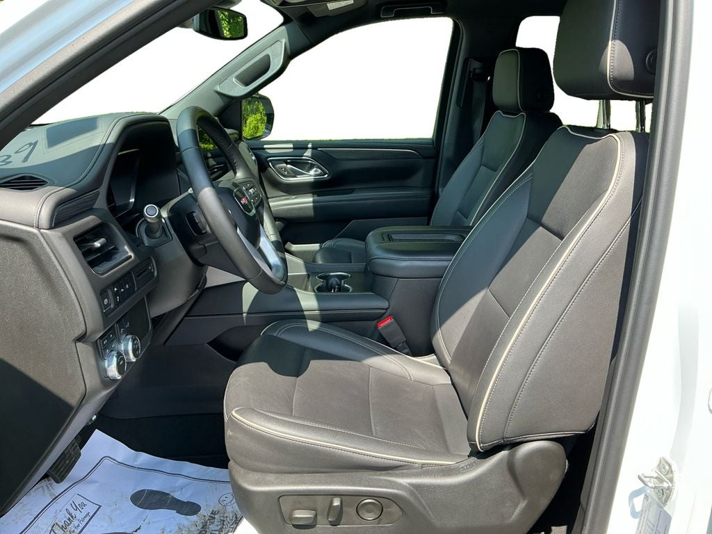 2024 GMC Yukon XL SLT