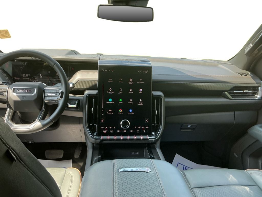 2025 GMC Yukon XL AT4