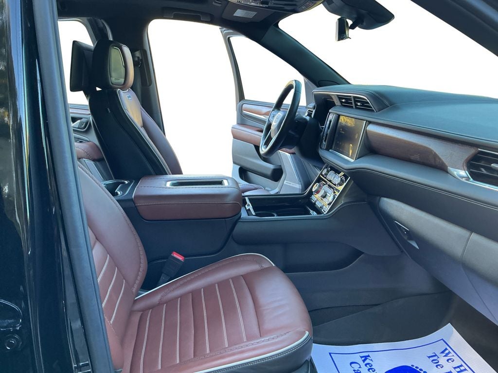 2024 GMC Yukon XL Denali Ultimate