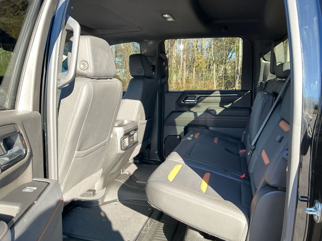 2025 GMC Sierra 2500 HD AT4