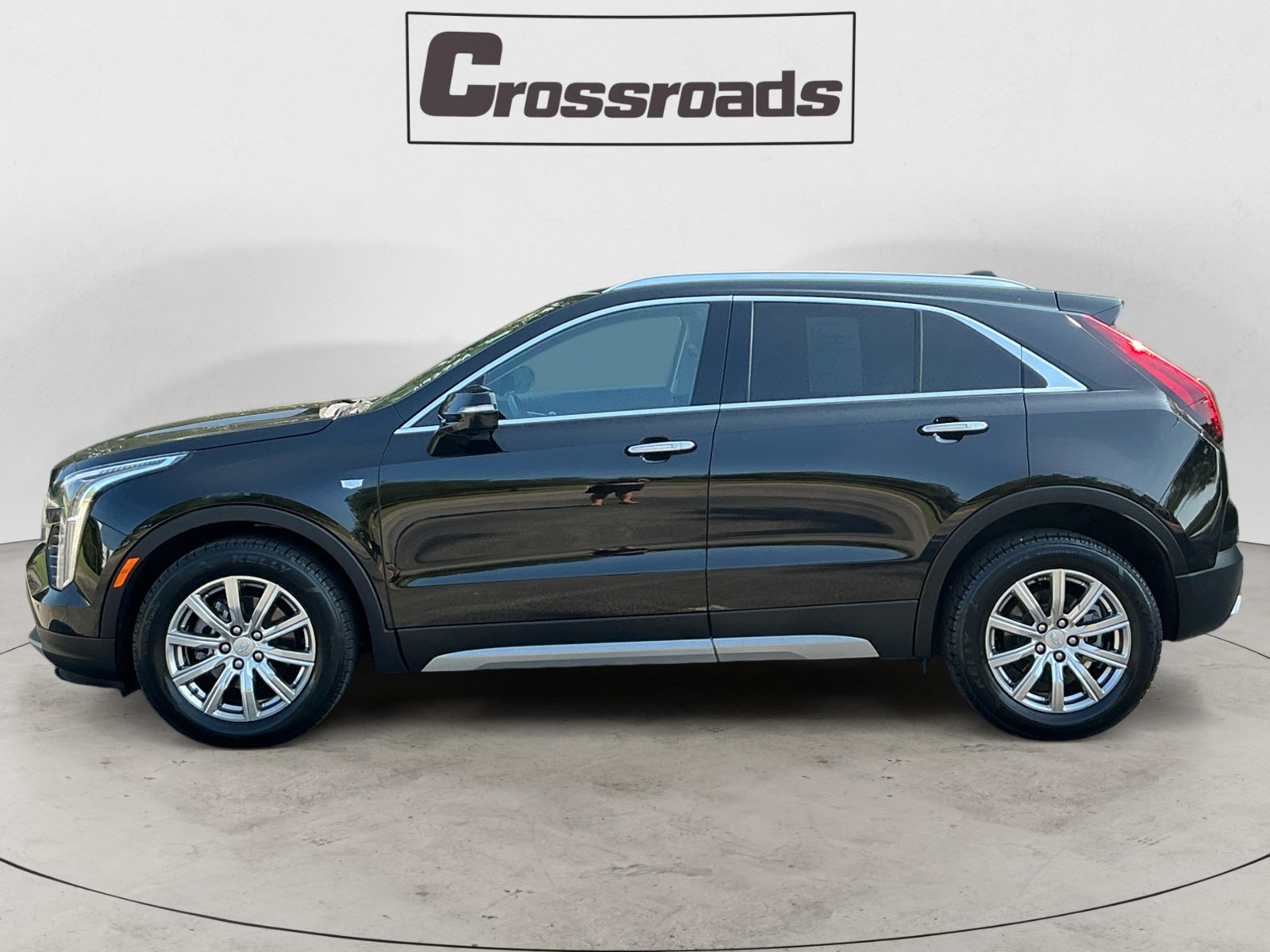 2022 Cadillac XT4 AWD Premium Luxury
