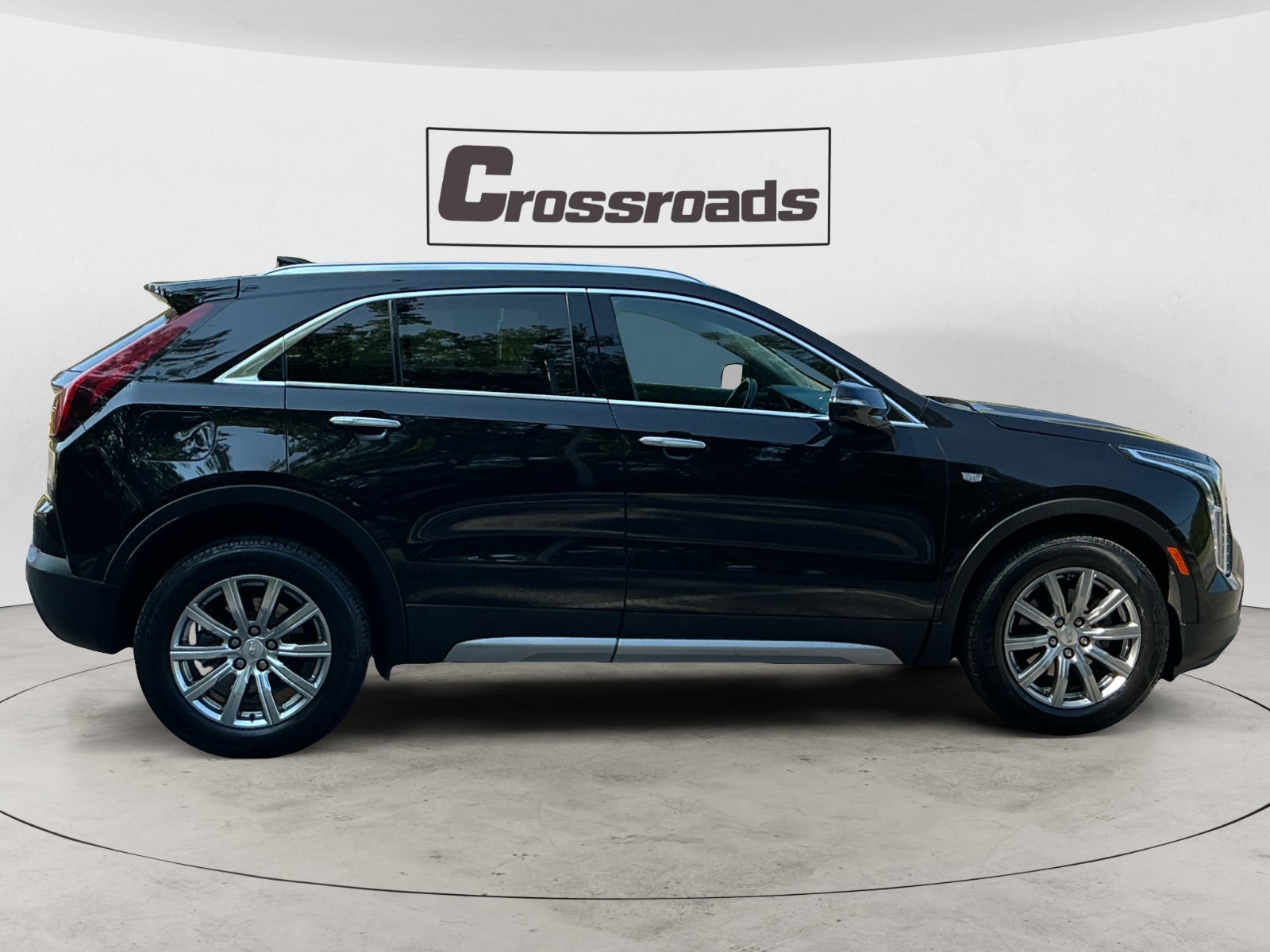 2022 Cadillac XT4 AWD Premium Luxury