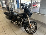 2018 HARLEY DAVIDSON STREET GLIDE Base