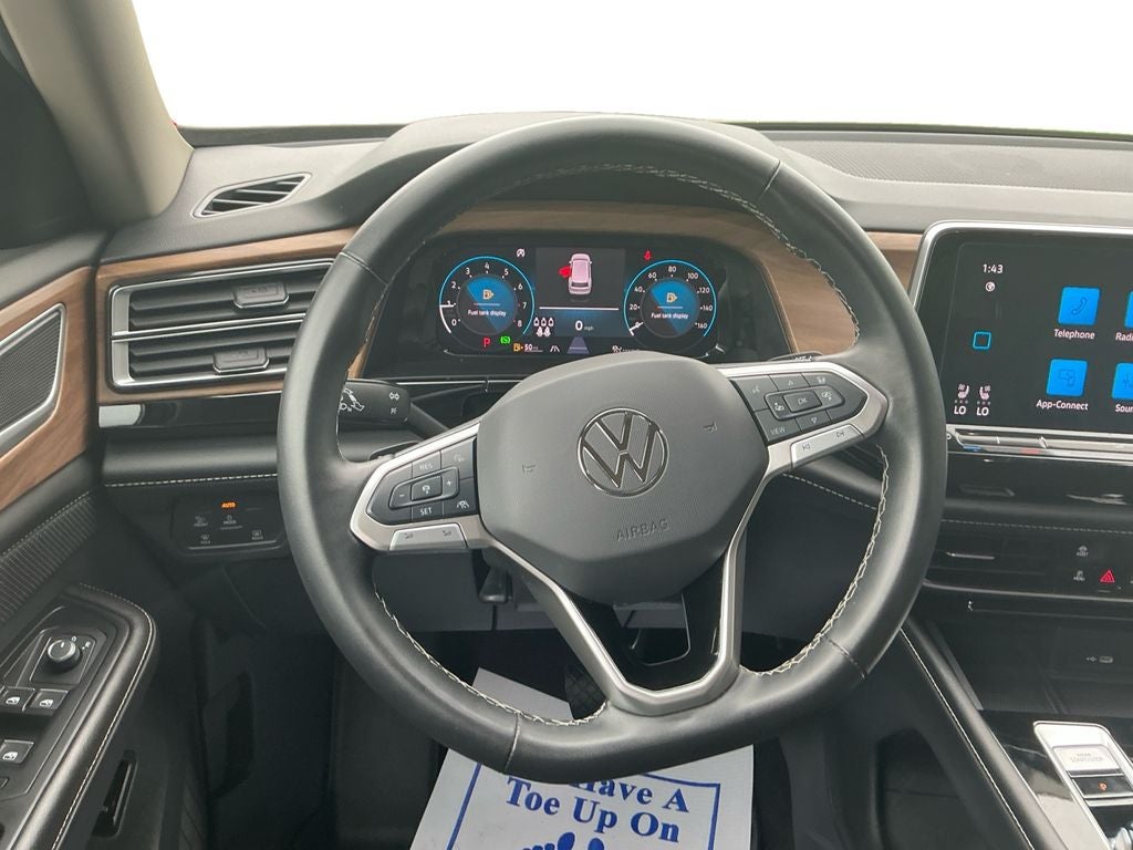 2024 Volkswagen Atlas 2.0T SE w/Technology