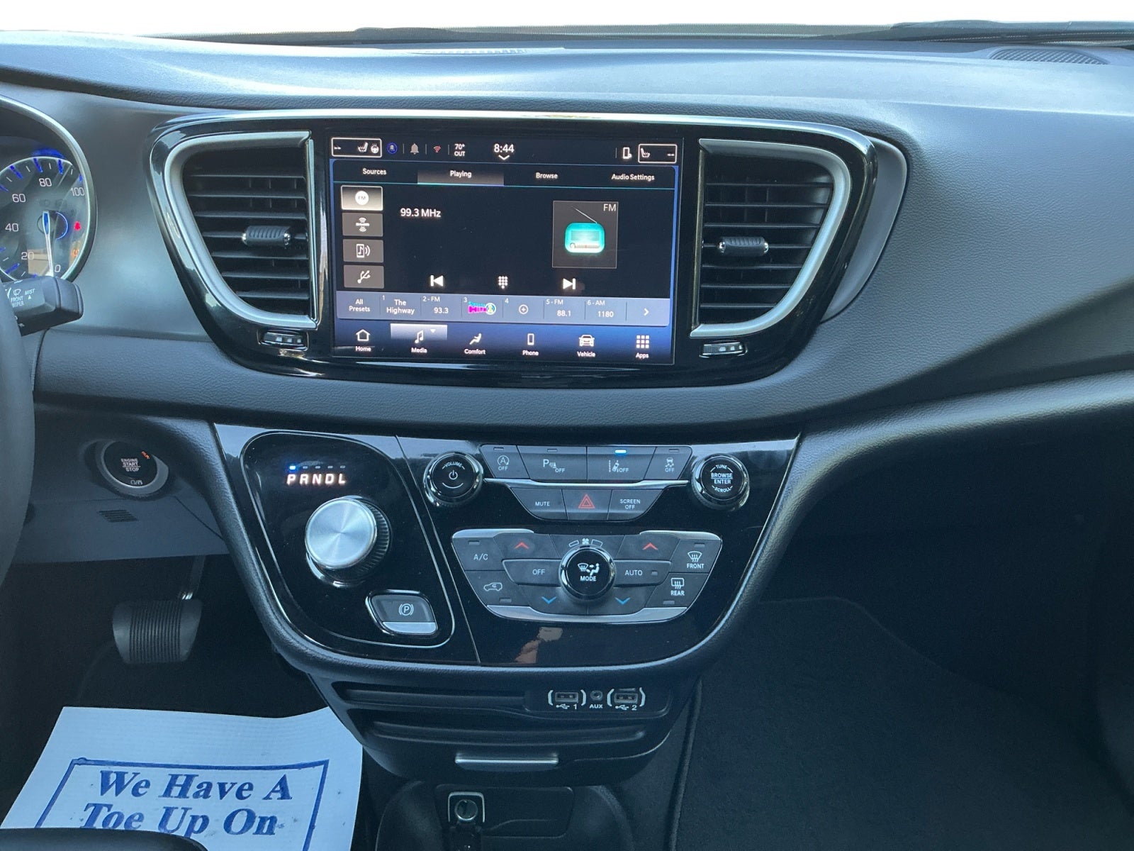 2025 Chrysler Pacifica Select