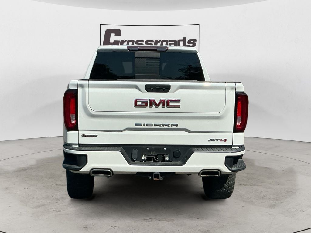 2022 GMC Sierra 1500 Limited AT4