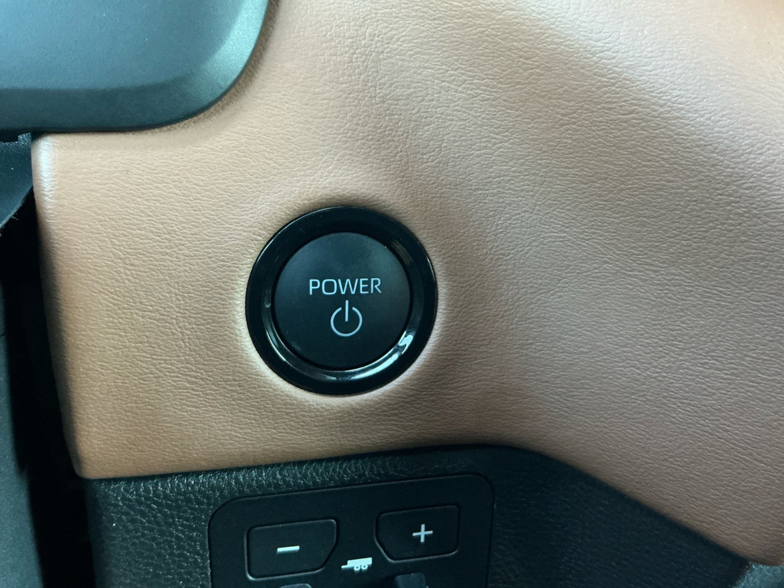 2025 Toyota Tundra 4WD 1794 Edition Hybrid