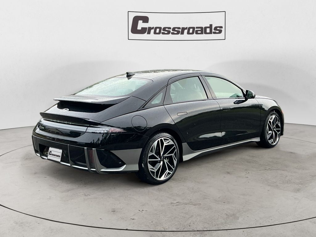 2025 Hyundai IONIQ 6 Limited